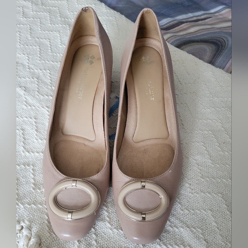 Naturalizer N5 Contour Nude Pumps